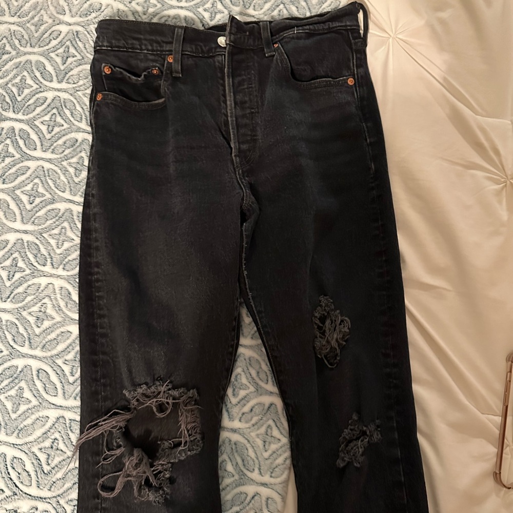 Black Levi’s 501 Jeans